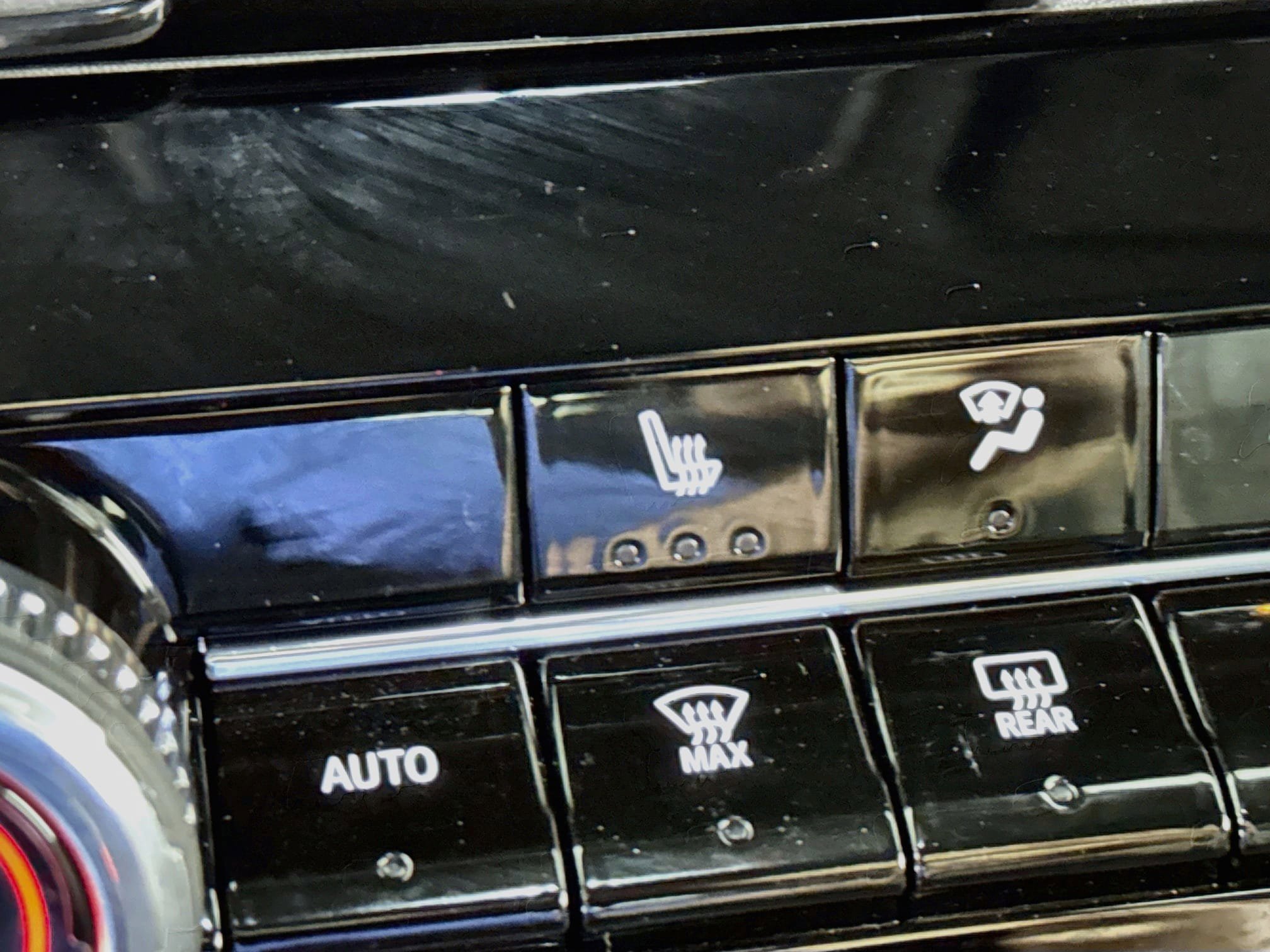 Used 2025 Honda Prologue EX image 4