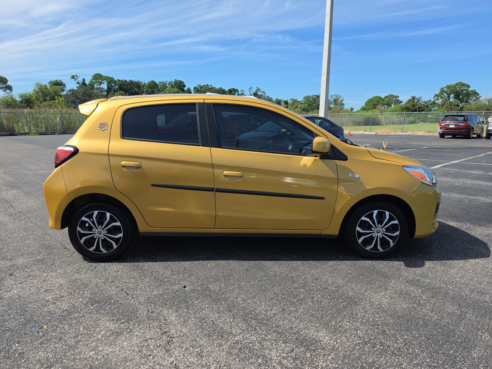 Used 2022 Mitsubishi Mirage ES FWD image 3
