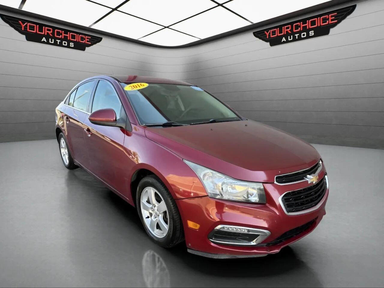 Used 2016 Chevrolet Cruze LT w/ Technology Package image 3