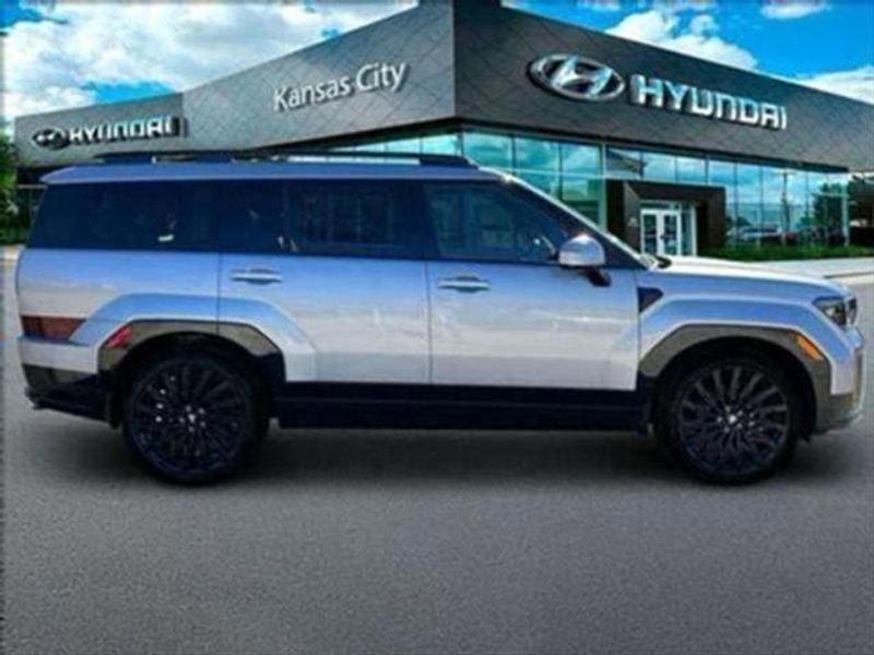 New 2025 Hyundai Santa Fe Calligraphy image 8