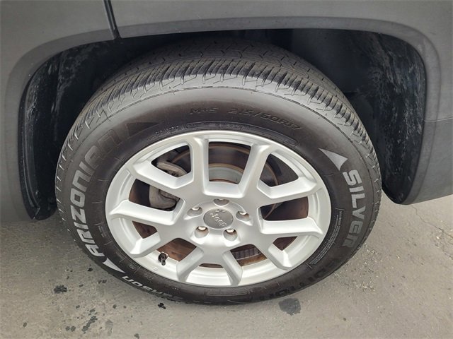 Used 2021 Jeep Renegade Latitude w/ Convenience Group image 26