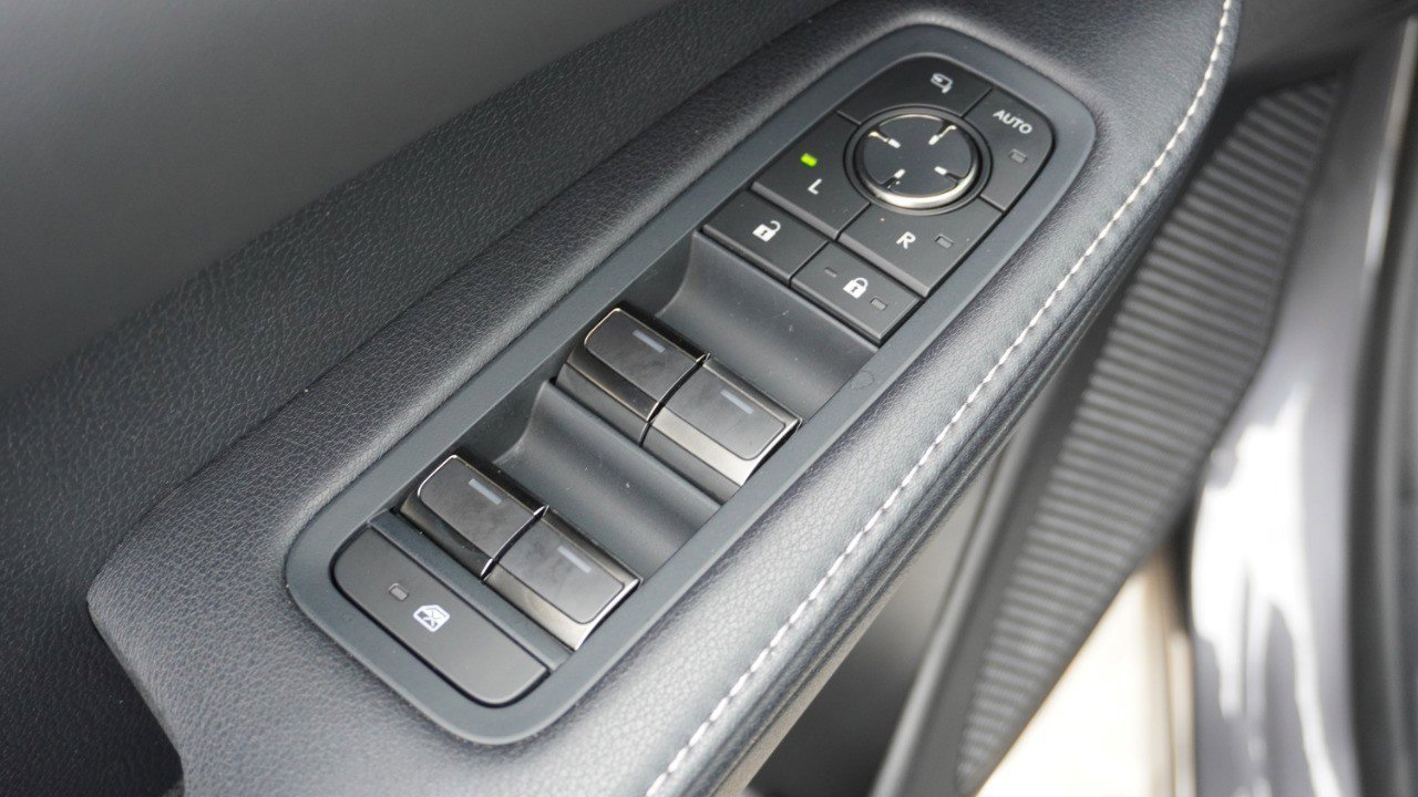 Used 2025 Lexus RX 350 FWD w/ Technology Package image 22