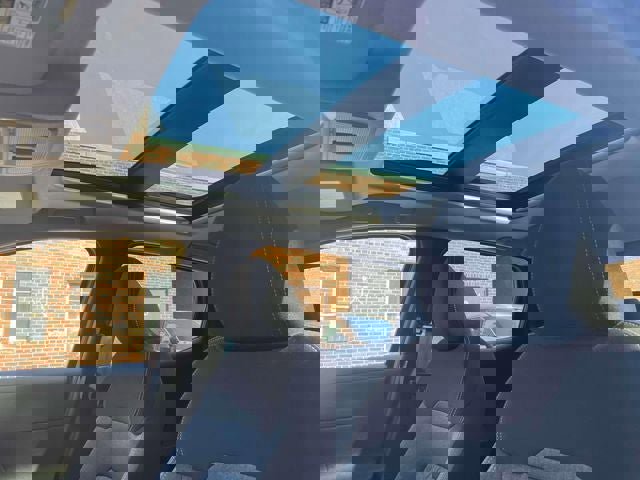 New 2025 Nissan Kicks SV w/ SV Premium Package image 17