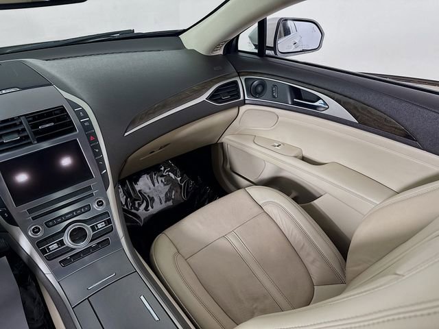 Used 2019 Lincoln MKZ Reserve image 25