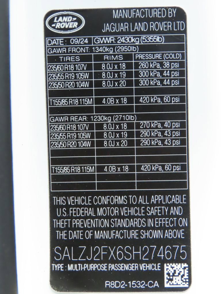 Used 2025 Land Rover Range Rover Evoque S image 35