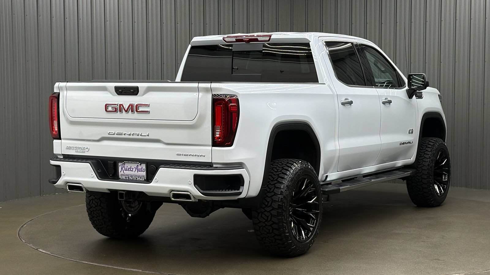Used 2026 GMC Sierra 1500 Denali AWD/4WD image 5