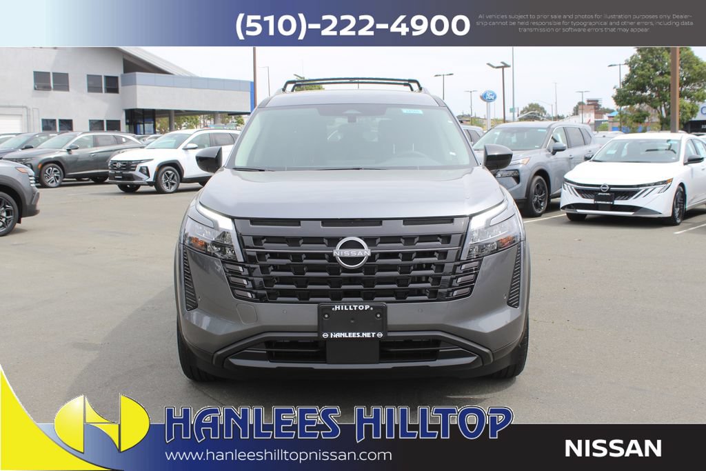 New 2026 Nissan Pathfinder SV w/ Cargo Package AWD/4WD image 4