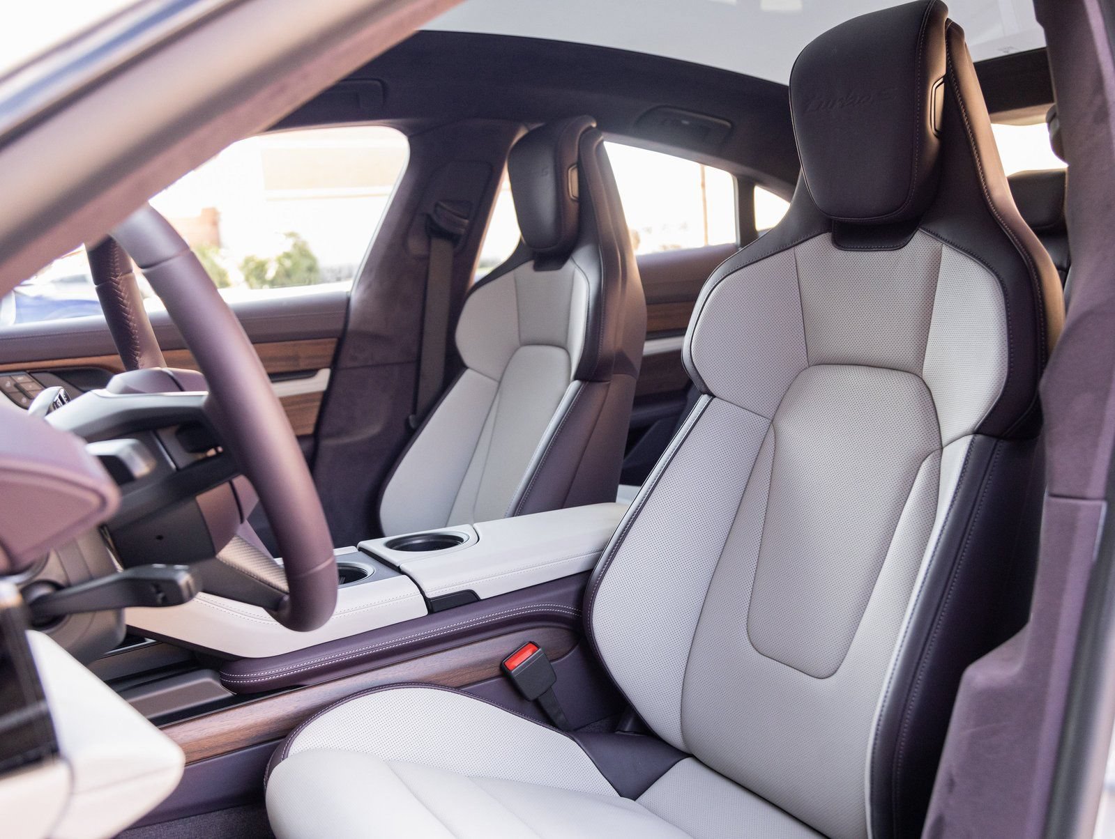New 2026 Porsche Taycan Turbo S AWD/4WD image 5