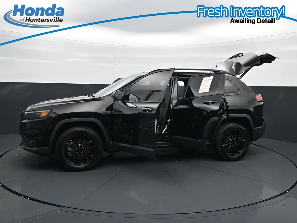 Used 2023 Jeep Cherokee Altitude Lux w/ Lux Elite Package AWD/4WD image 35