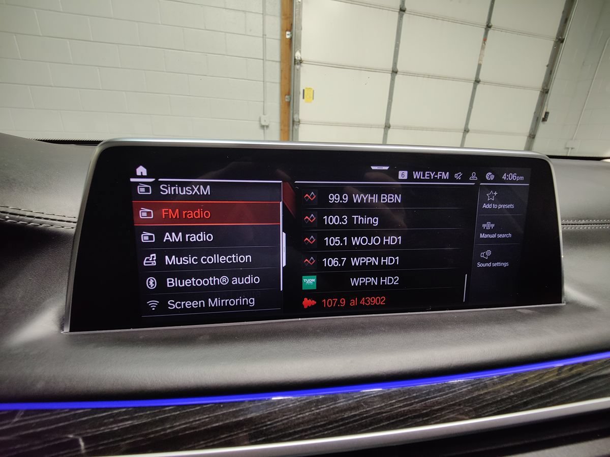 Used 2020 BMW 750i xDrive w/ Executive Package AWD/4WD image 54