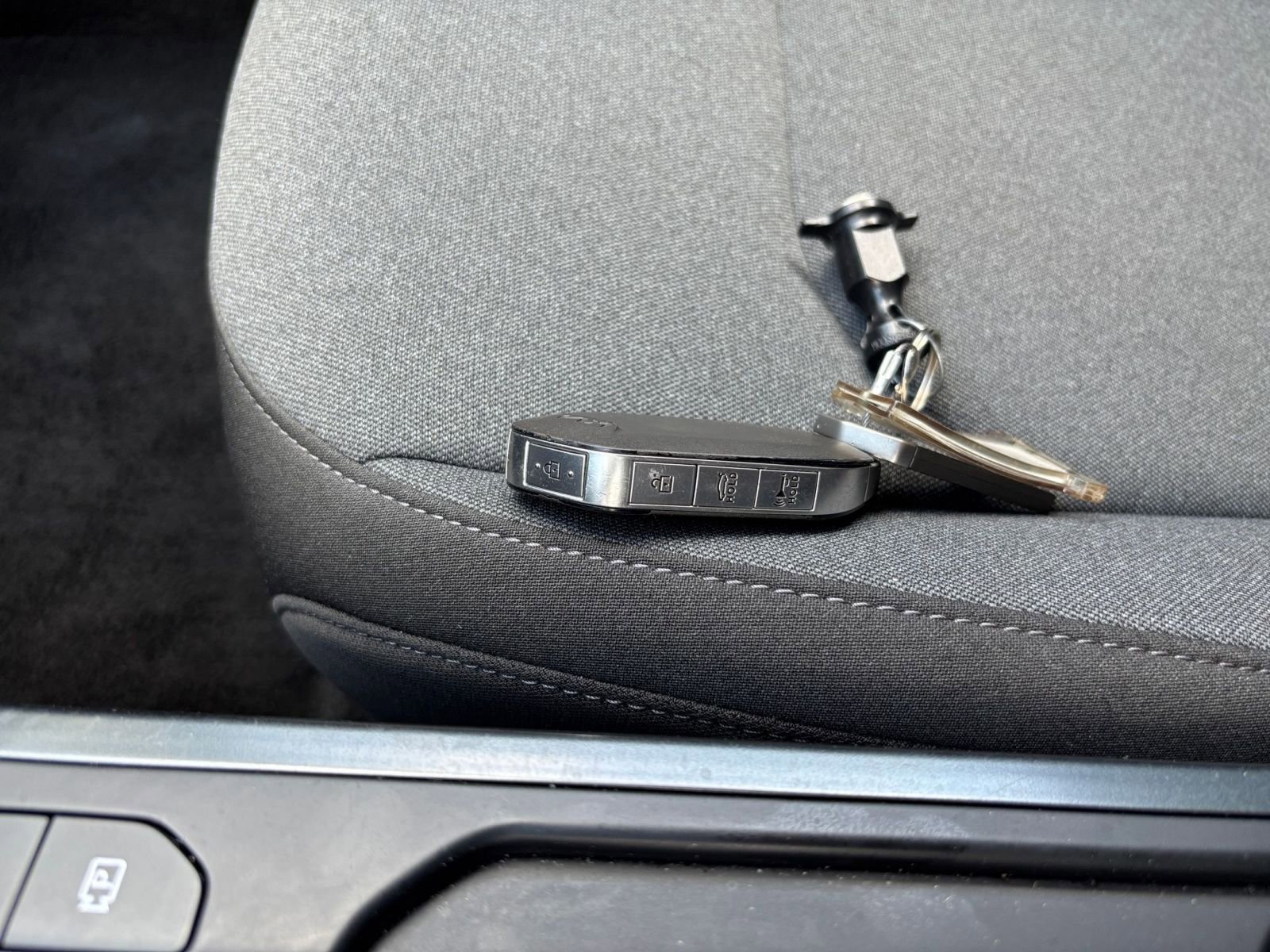 Used 2025 Kia K4 FWD image 20