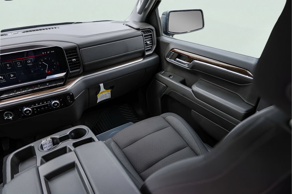 Used 2024 GMC Sierra 1500 Elevation AWD/4WD image 30