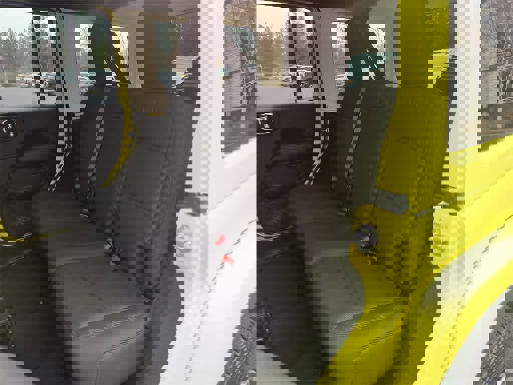 Used 2023 Jeep Wrangler Sahara image 22