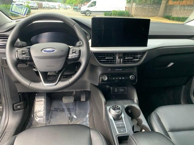 Certified 2025 Ford Escape Platinum AWD/4WD image 19