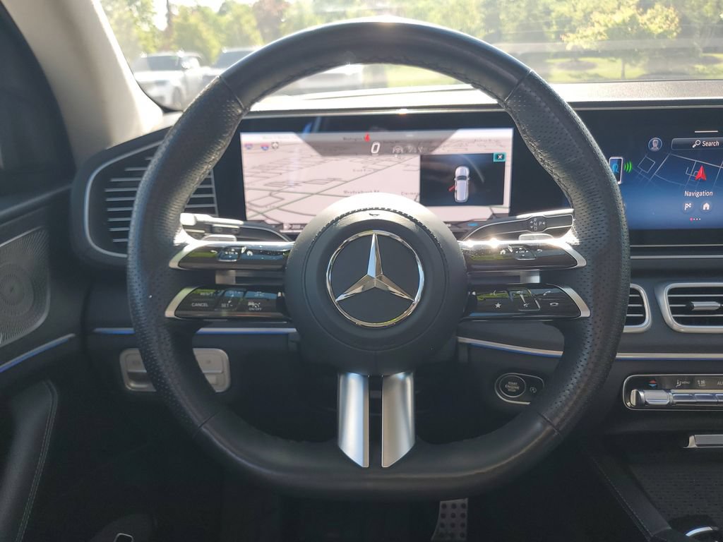 Used 2024 Mercedes-Benz GLS 580 4MATIC image 31