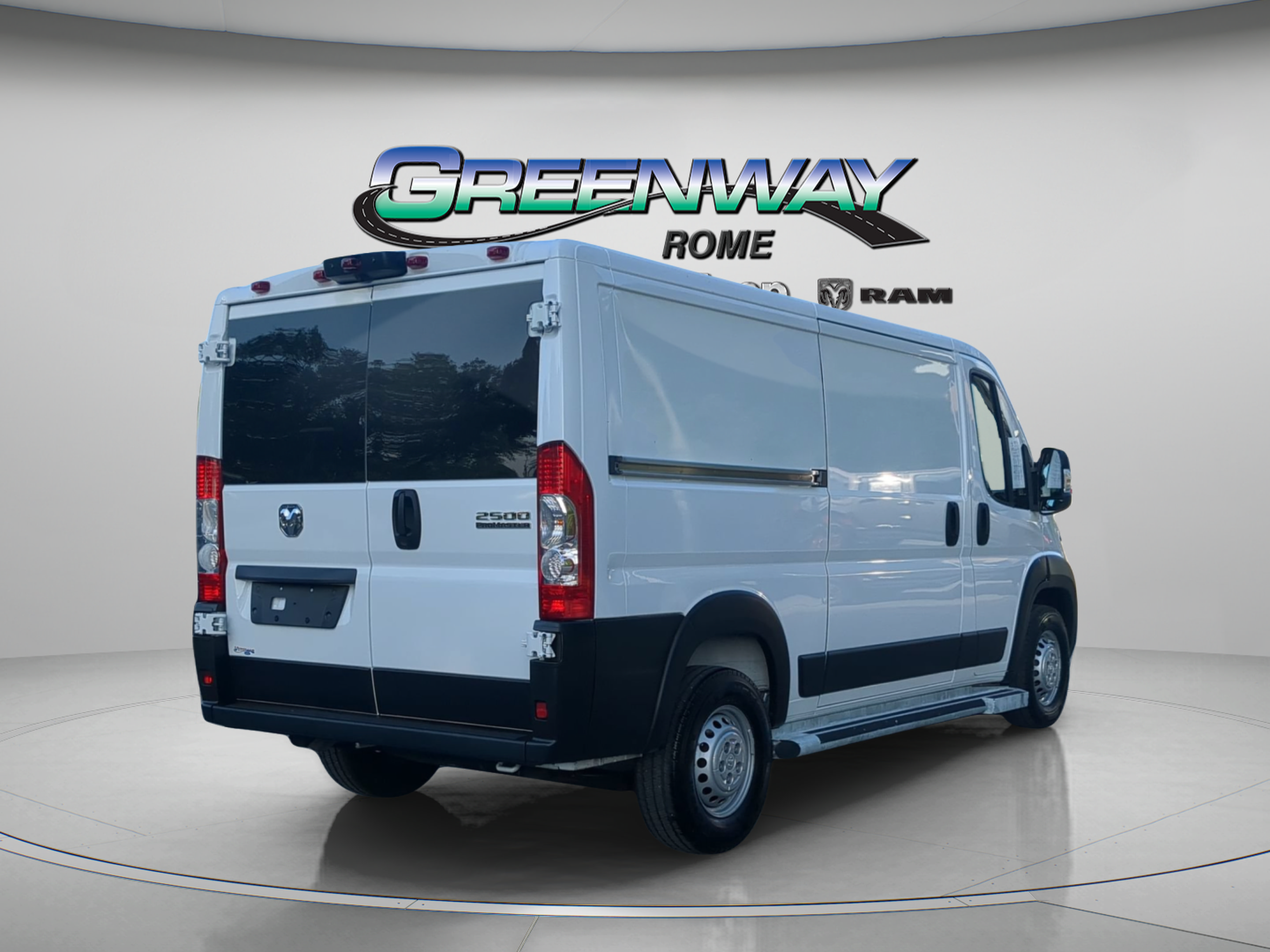 Used 2025 RAM ProMaster 2500 w/ U-Haul Equipment Group FWD image 31