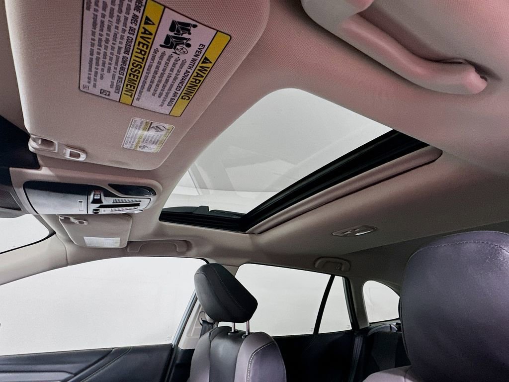 Used 2025 Subaru Outback Onyx Edition image 11