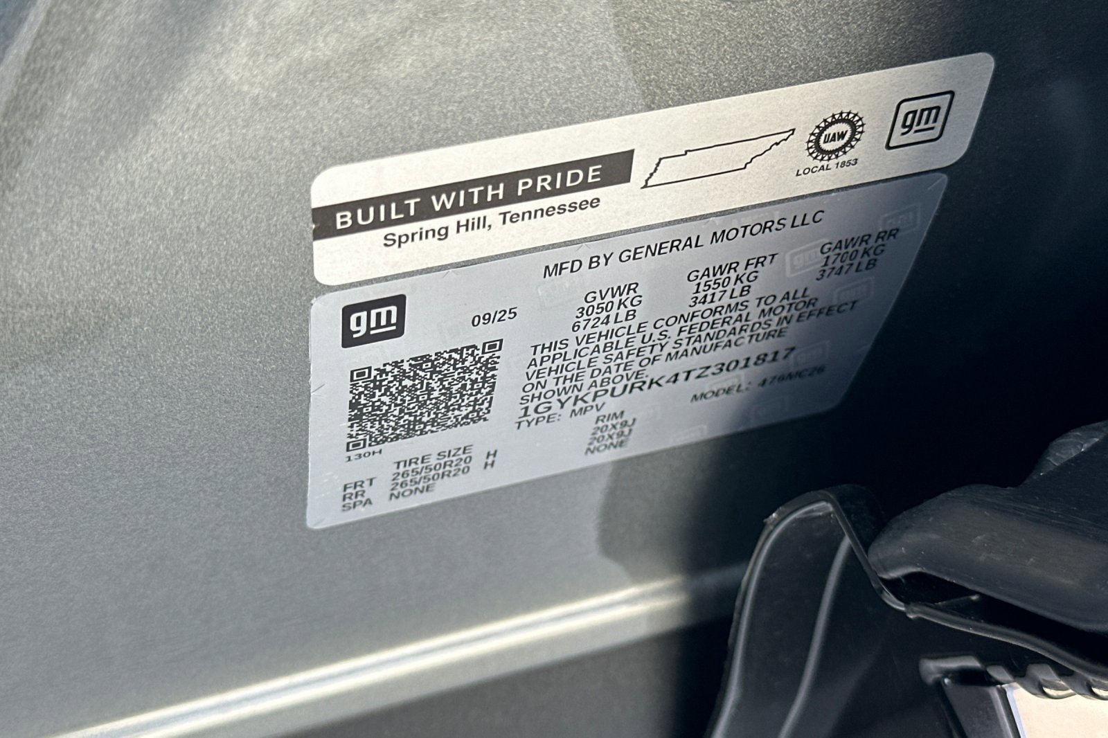New 2026 Cadillac Lyriq Sport w/ LPO, Floor Liner Package image 27
