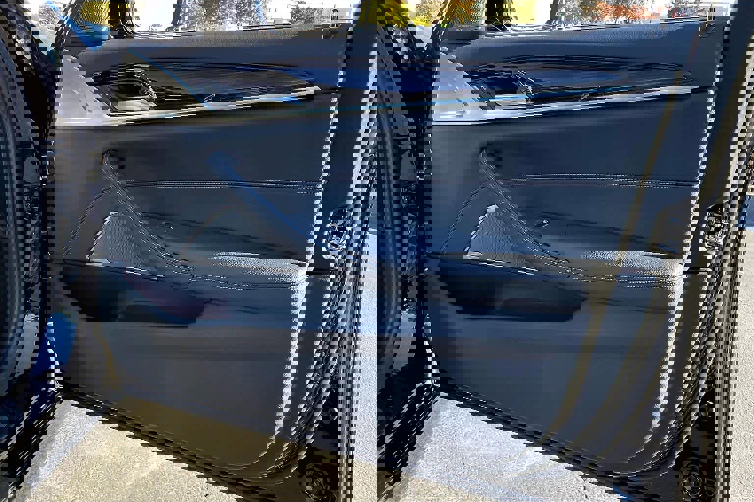 Used 2022 BMW 530i xDrive w/ Premium Package image 27