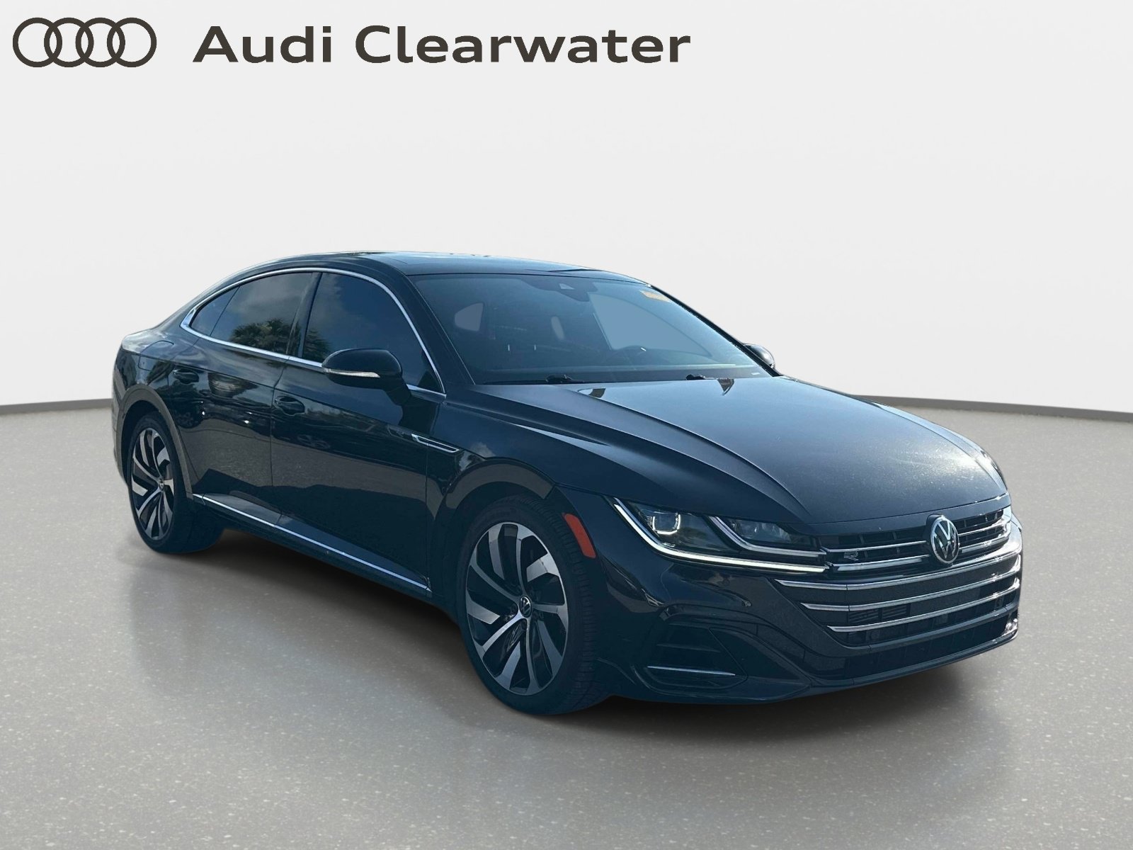 Used 2021 Volkswagen Arteon SEL FWD image 4