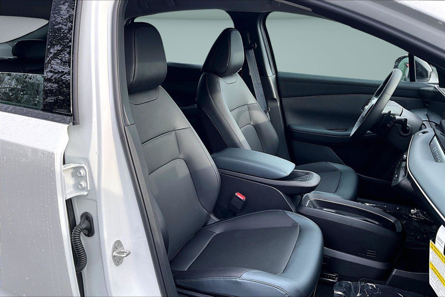 New 2026 Nissan Leaf SV+ w/ Protection Package FWD image 11