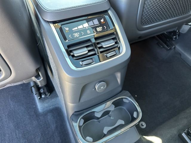 Certified 2024 Volvo XC90 T8 Plus w/ Protection Package Premier AWD/4WD image 15
