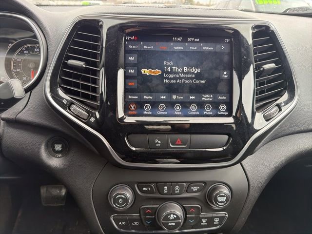 Used 2019 Jeep Cherokee Limited image 10