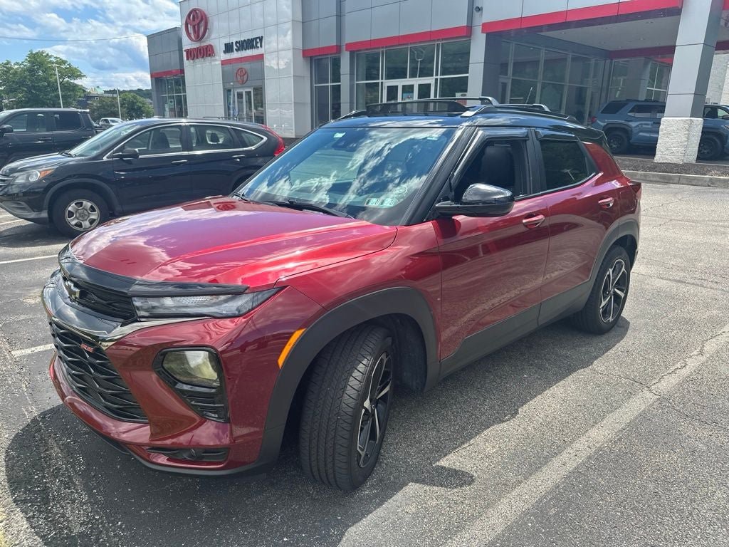 Used 2023 Chevrolet TrailBlazer RS w/ Sun and Liftgate Package AWD/4WD image 1