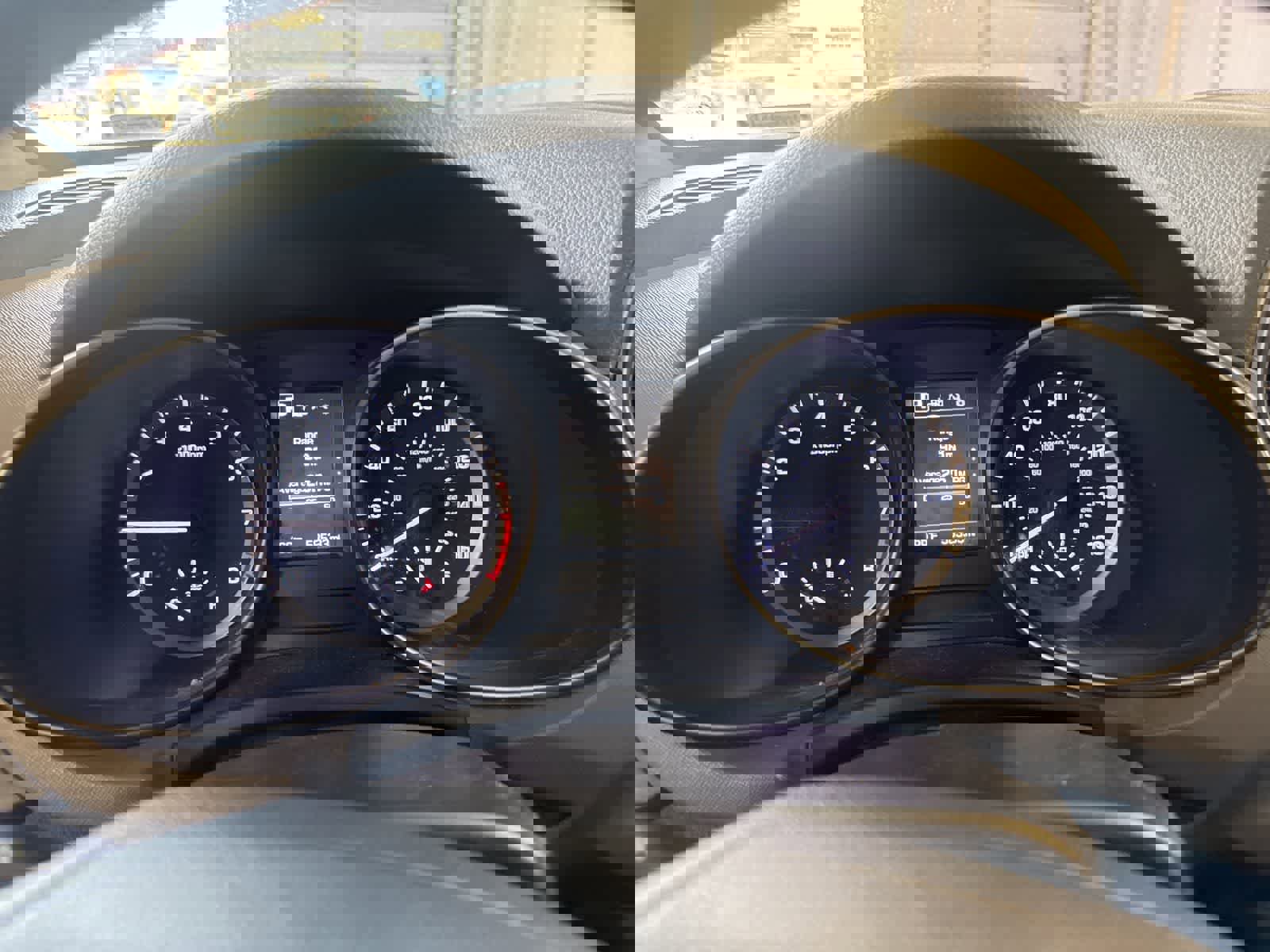 Used 2018 Hyundai Santa Fe SE image 23