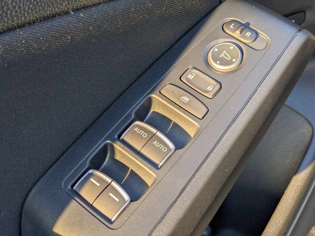 Used 2025 Honda Civic Sport image 15