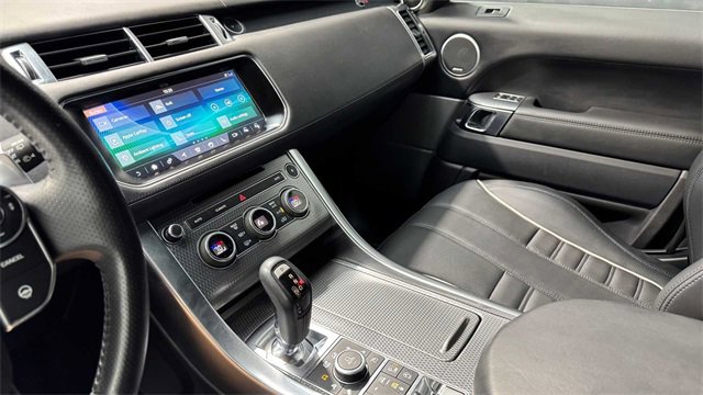 Used 2017 Land Rover Range Rover Sport SVR image 25