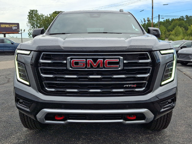 New 2026 GMC Yukon AT4 w/ AT4 Premium Package AWD/4WD image 2