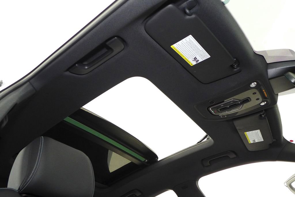 Used 2023 Audi Q5 2.0T Premium w/ Convenience Package image 18