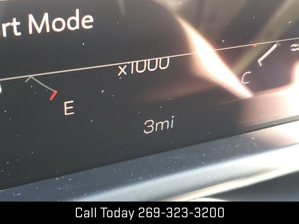 New 2026 GMC Acadia Denali Ultimate w/ LPO, Floor Liner Package image 4