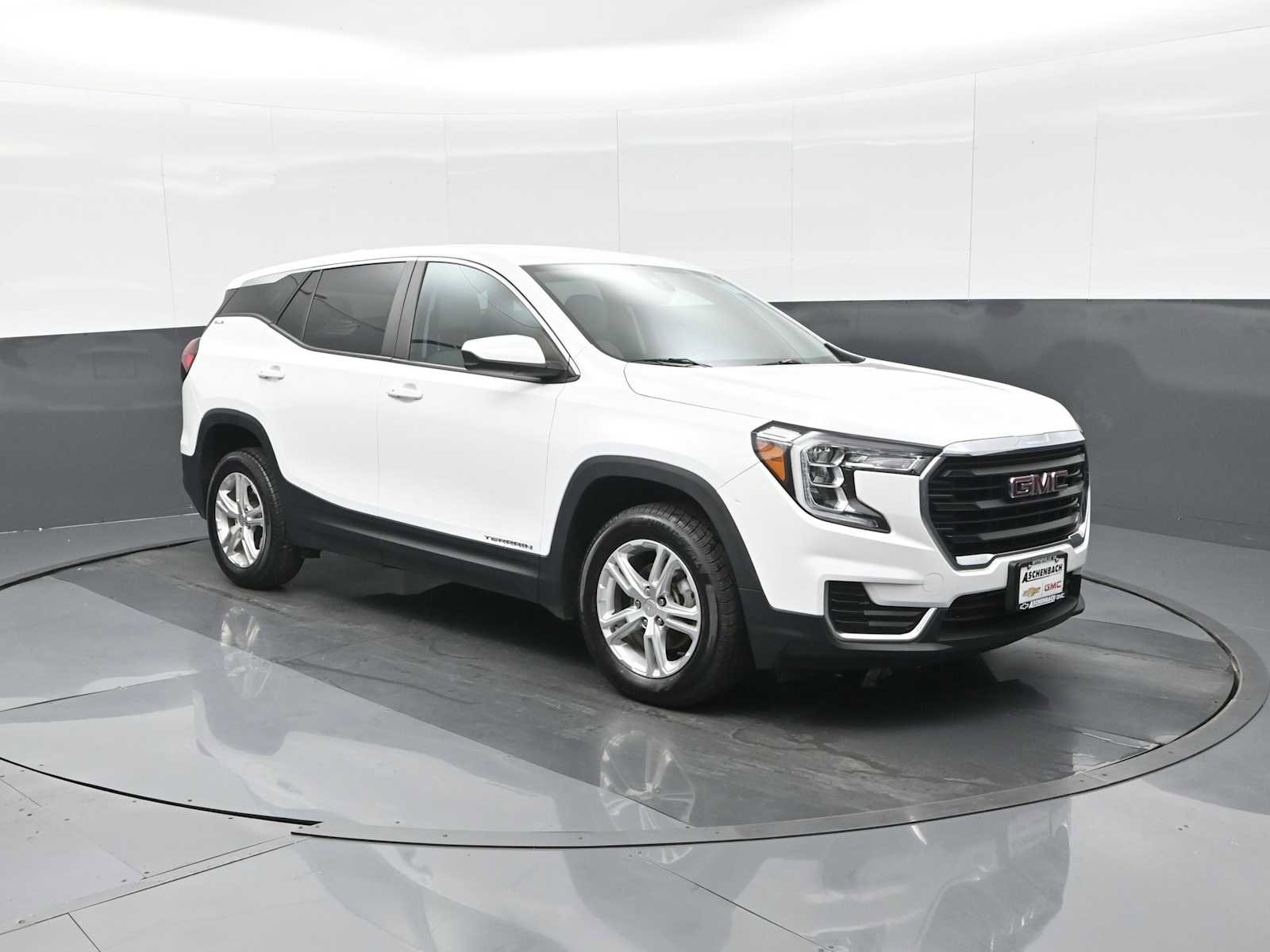 Used 2022 GMC Terrain SLE