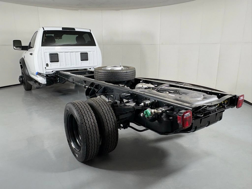 New 2026 RAM 5500 Tradesman AWD/4WD image 5