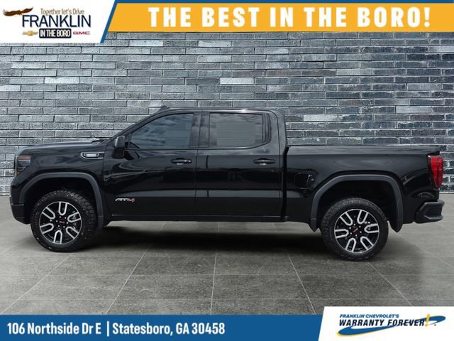 Used 2023 GMC Sierra 1500 AT4 w/ AT4 Preferred Package AWD/4WD image 2
