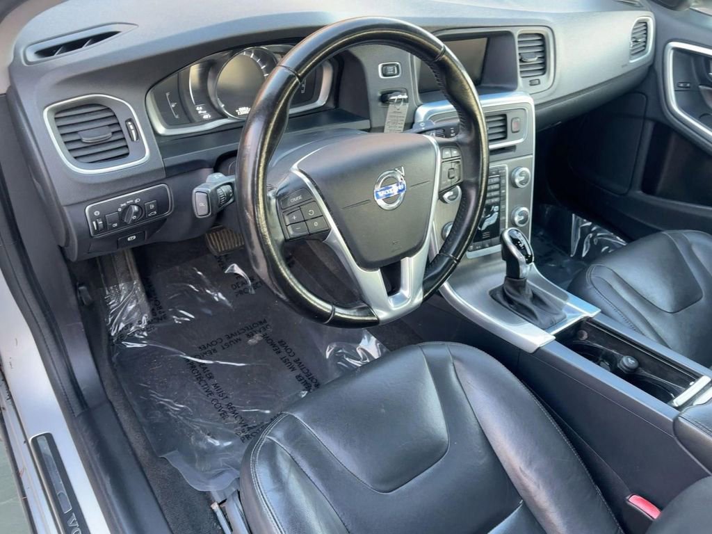 Used 2016 Volvo S60 T5 Premier image 10