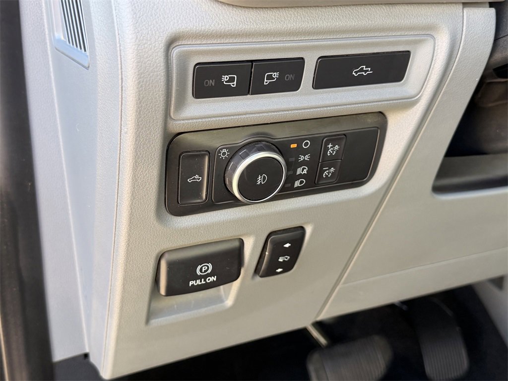 Used 2022 Ford F150 XLT w/ Equipment Group 302A High image 18