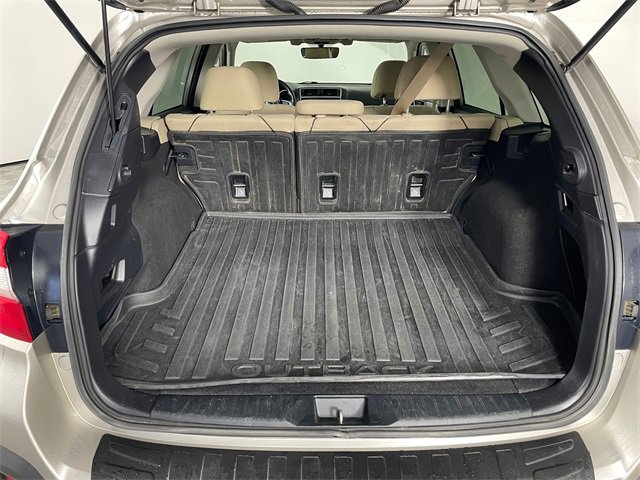 Used 2018 Subaru Outback 2.5i Premium image 17