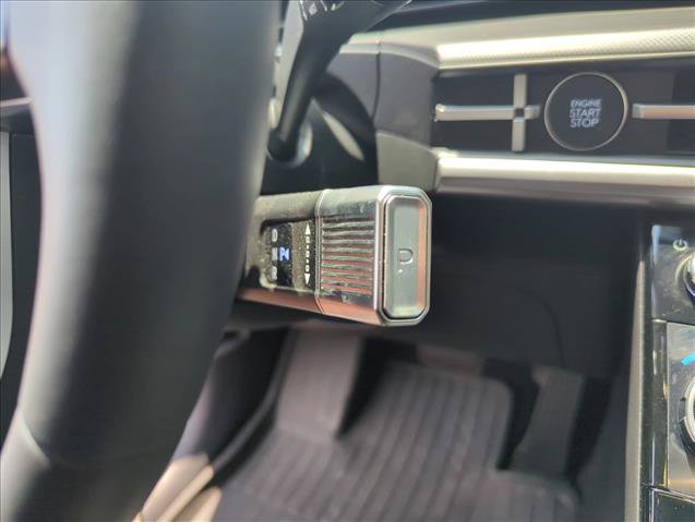 Used 2025 Hyundai Santa Fe XRT AWD/4WD image 16