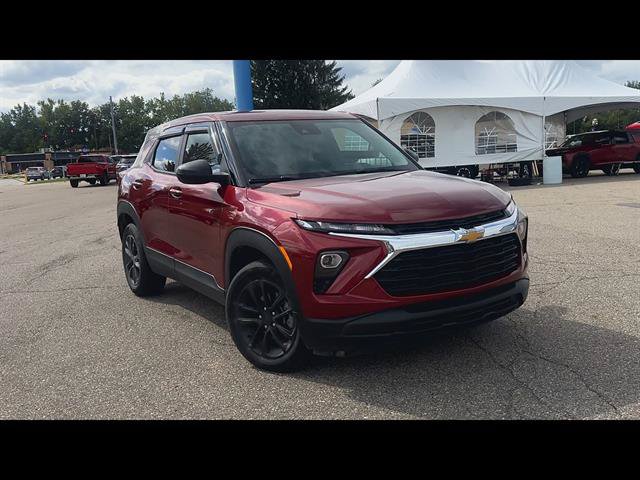 Used 2024 Chevrolet TrailBlazer LS w/ LS Convenience Package FWD image 25