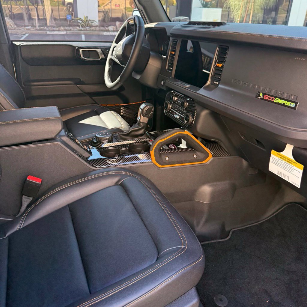Used 2024 Ford Bronco Badlands AWD/4WD image 11