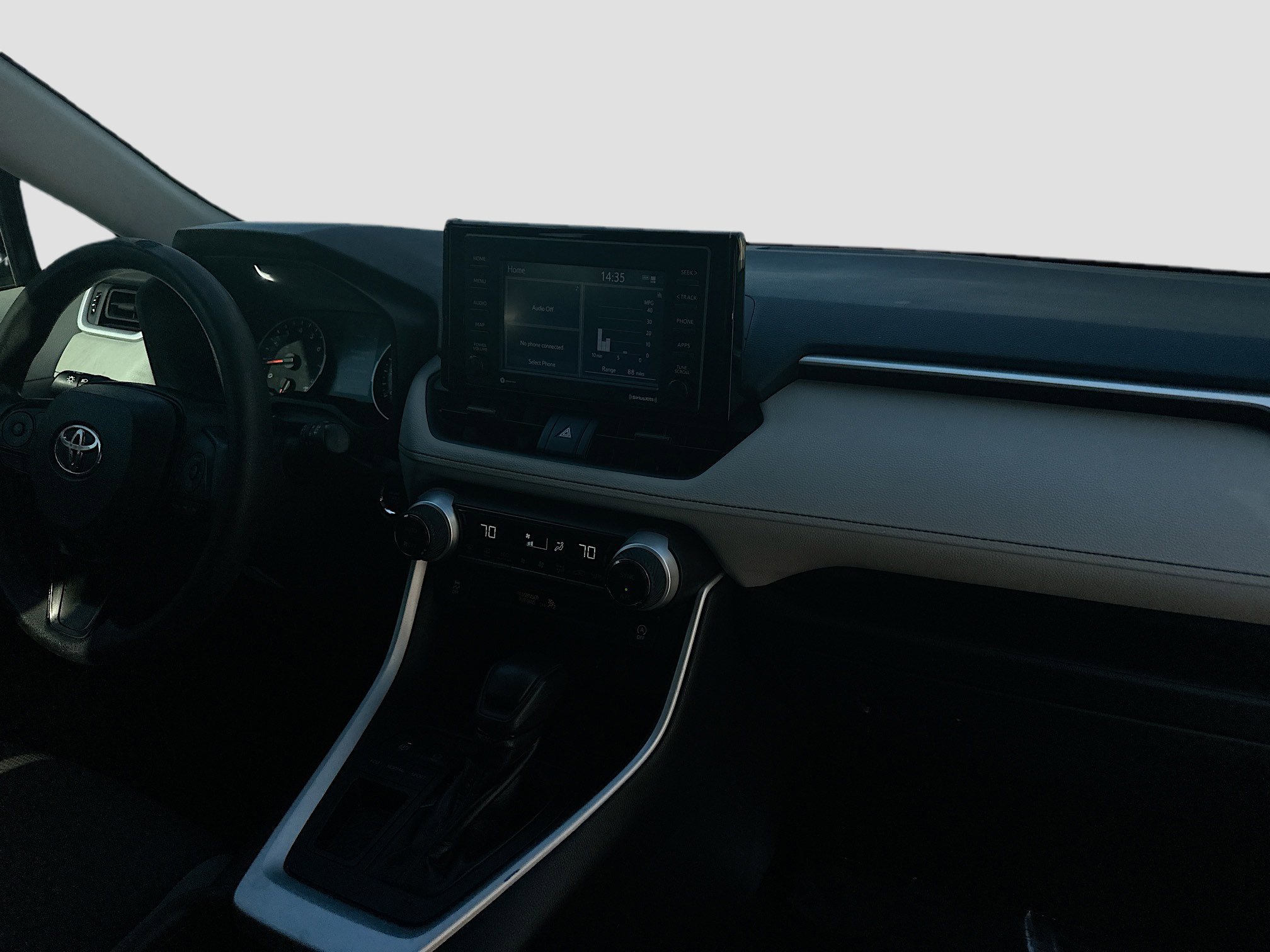 Used 2020 Toyota RAV4 XLE image 32