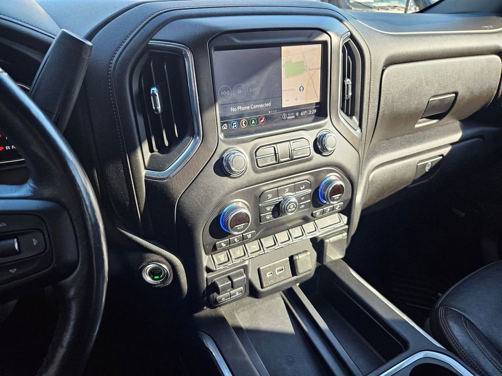 Used 2022 GMC Sierra 3500 AT4 w/ AT4 Premium Plus Package image 21