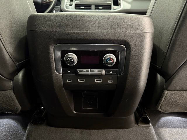 Used 2023 Chevrolet Tahoe High Country w/ Advanced Technology Package image 34