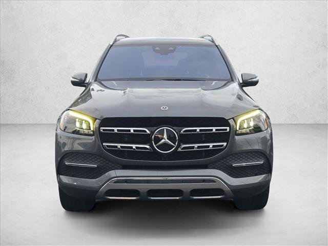 Used 2022 Mercedes-Benz GLS 450 4MATIC image 2