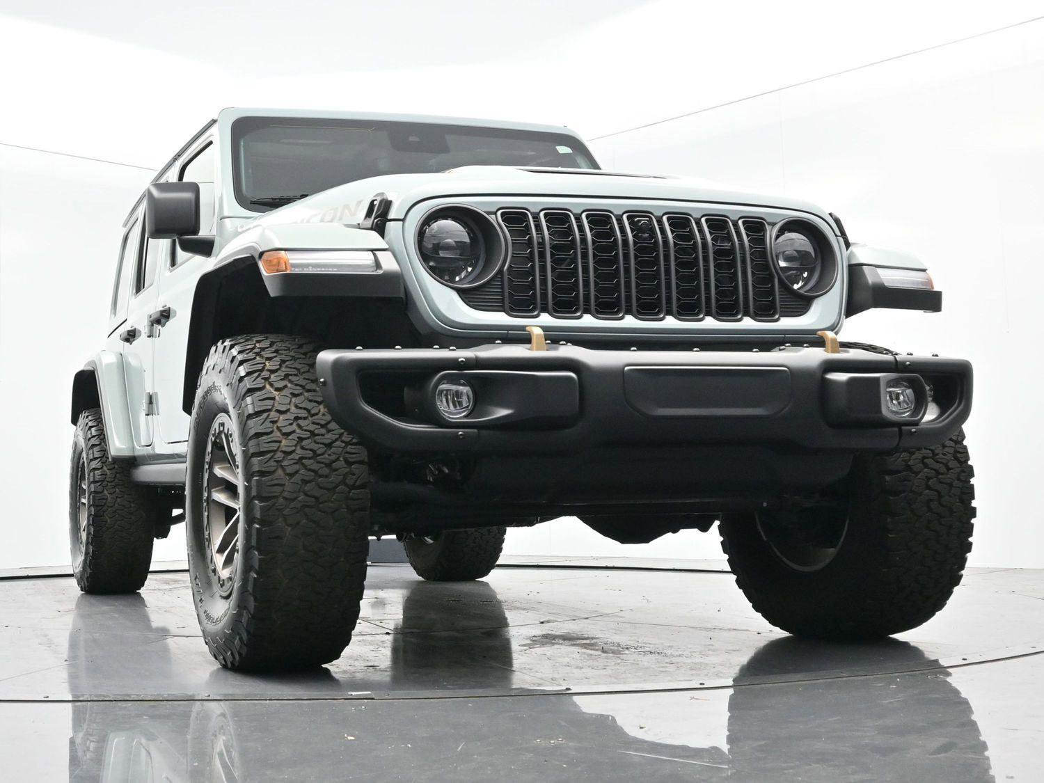 Used 2024 Jeep Wrangler Unlimited Rubicon 392 image 47