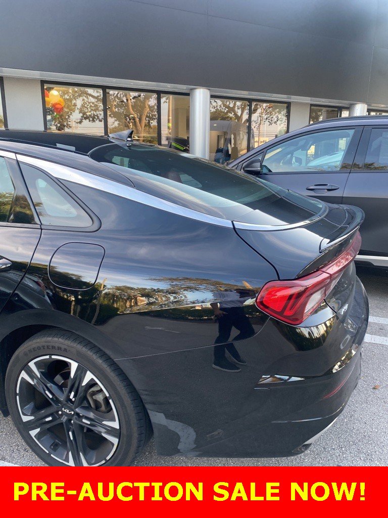 Used 2022 Kia K5 GT-Line w/ GT-Line FWD Premium Package image 3