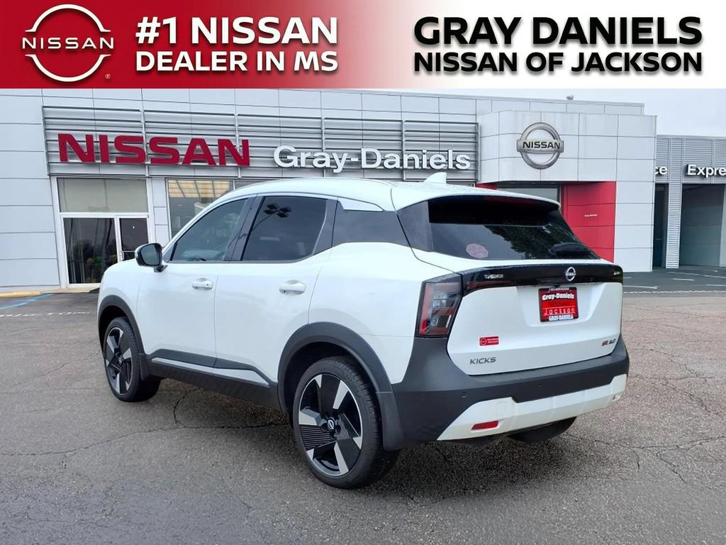 Certified 2025 Nissan Kicks SR AWD/4WD image 6